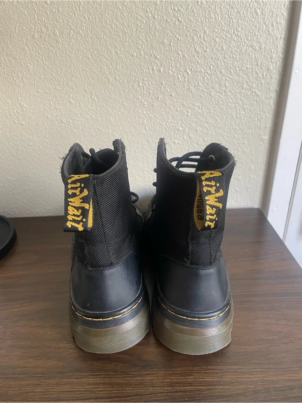 Dr. Martens black dr